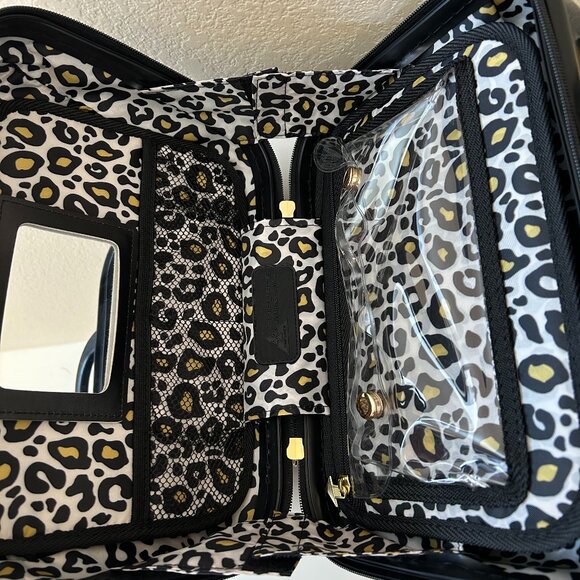 TRIFORCE Elite Performance Travelware Black Beauty Hardcase Glossy NWT - Picture 3 of 5